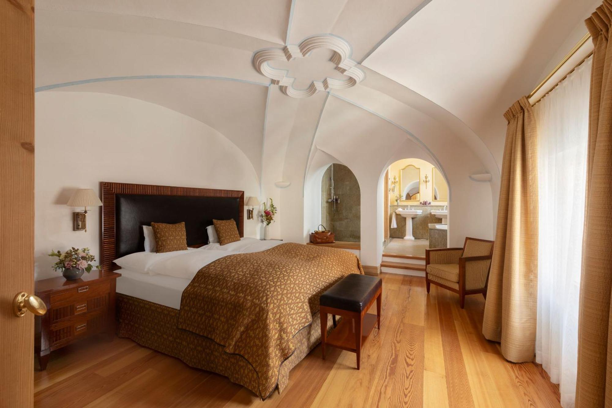 Grand Hotel Kronenhof Pontresina Buitenkant foto